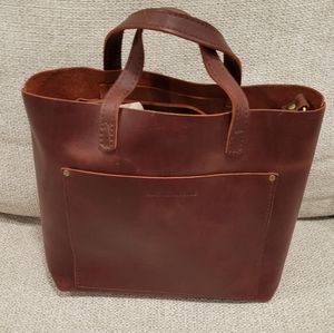 Portland Leather Medium Crossbody Cognac